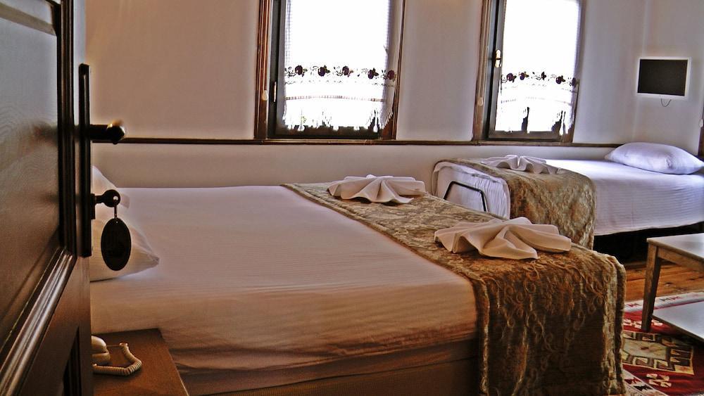 Kadioglu Konagi Hotel Kastamonu Bagian luar foto
